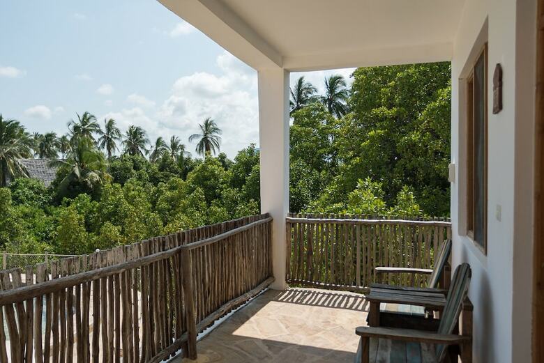 Hotel Reef & Beach Resort