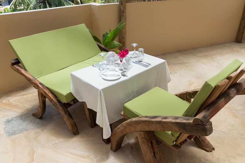 Hotel Reef & Beach Resort