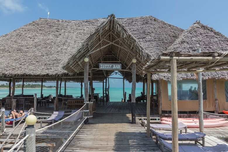 Hotel Reef & Beach Resort