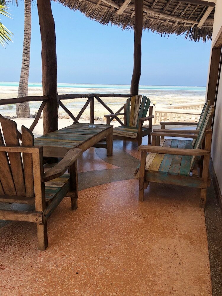 Hotel Reef & Beach Resort