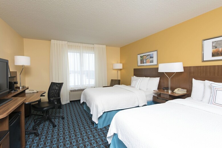 Hotel Fairfield Inn And Suites By Marriott St Charles
