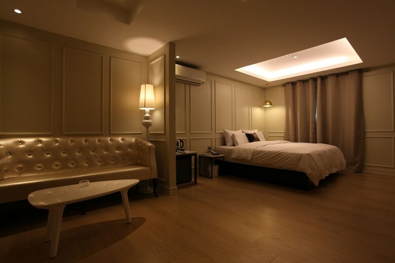 Lin Hotel