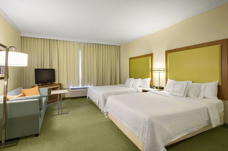 Hotel Springhill Suites By Marriott Lawrence
