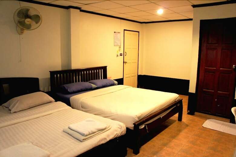Hotel Flashpackers
