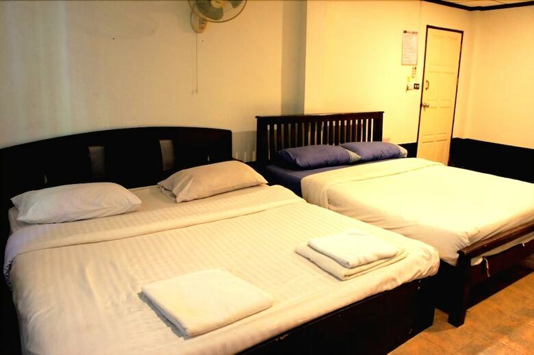 Hotel Flashpackers