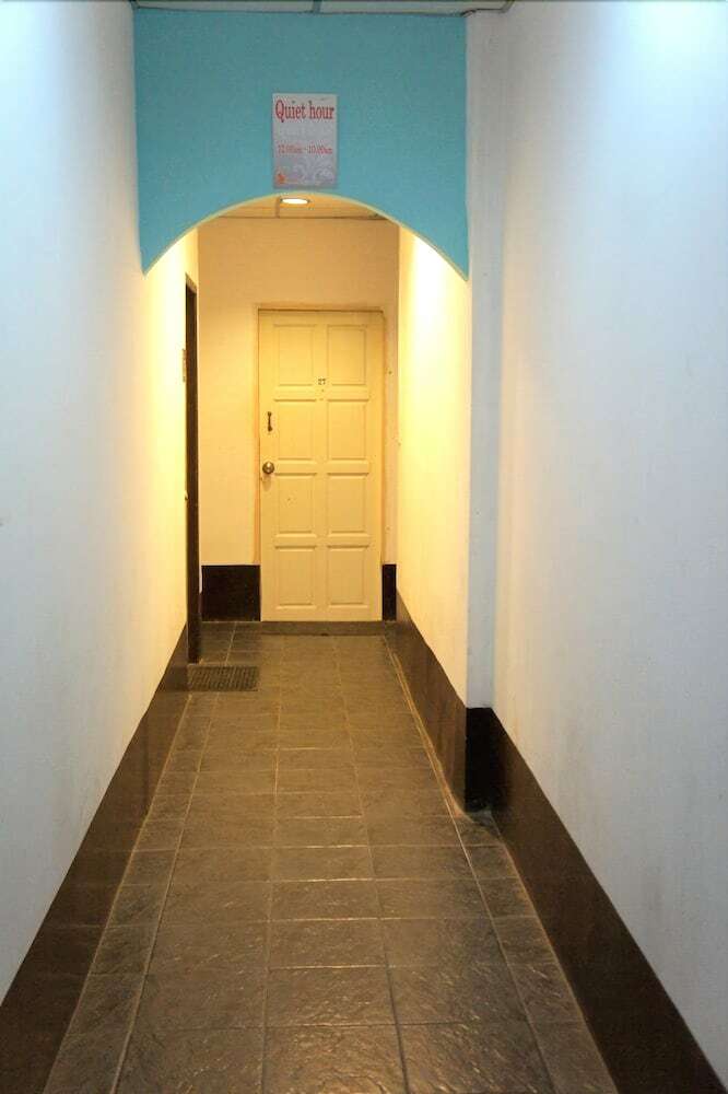 Hotel Flashpackers