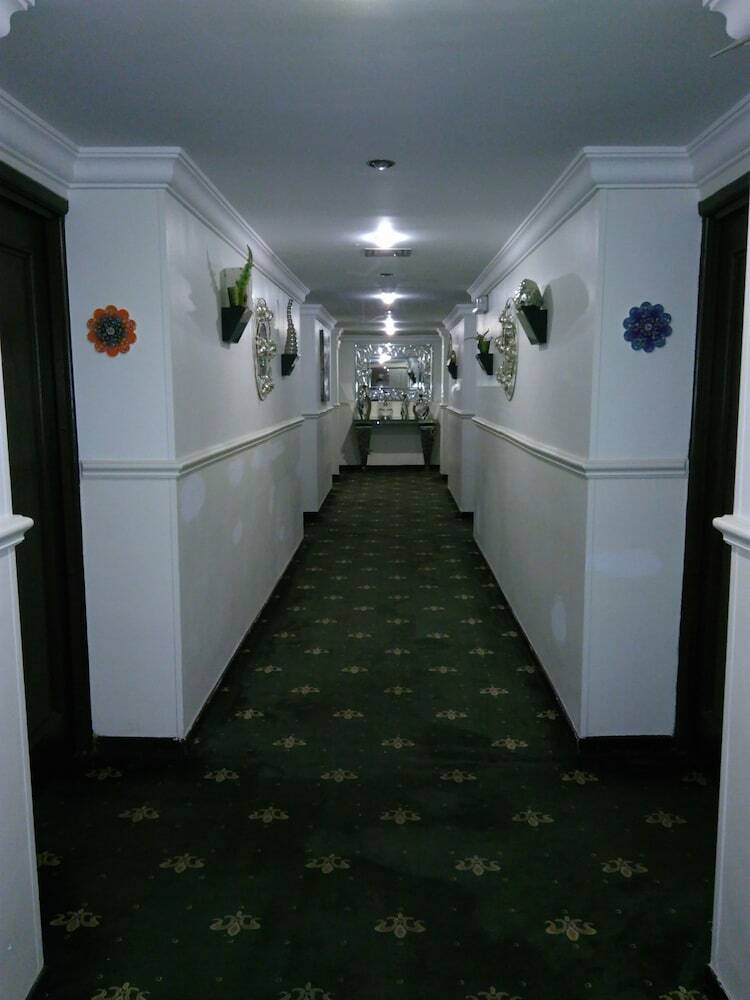 Carlton Tower Hotel Kuwait