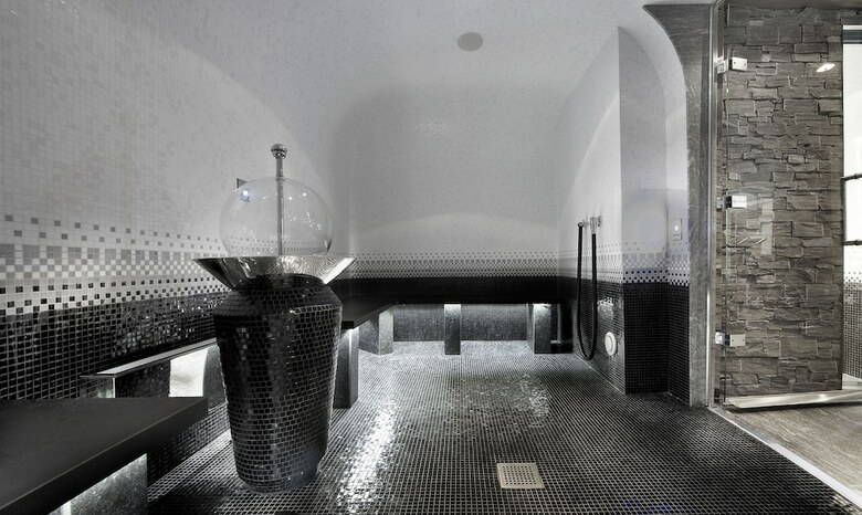 Hotel Le K2 Palace