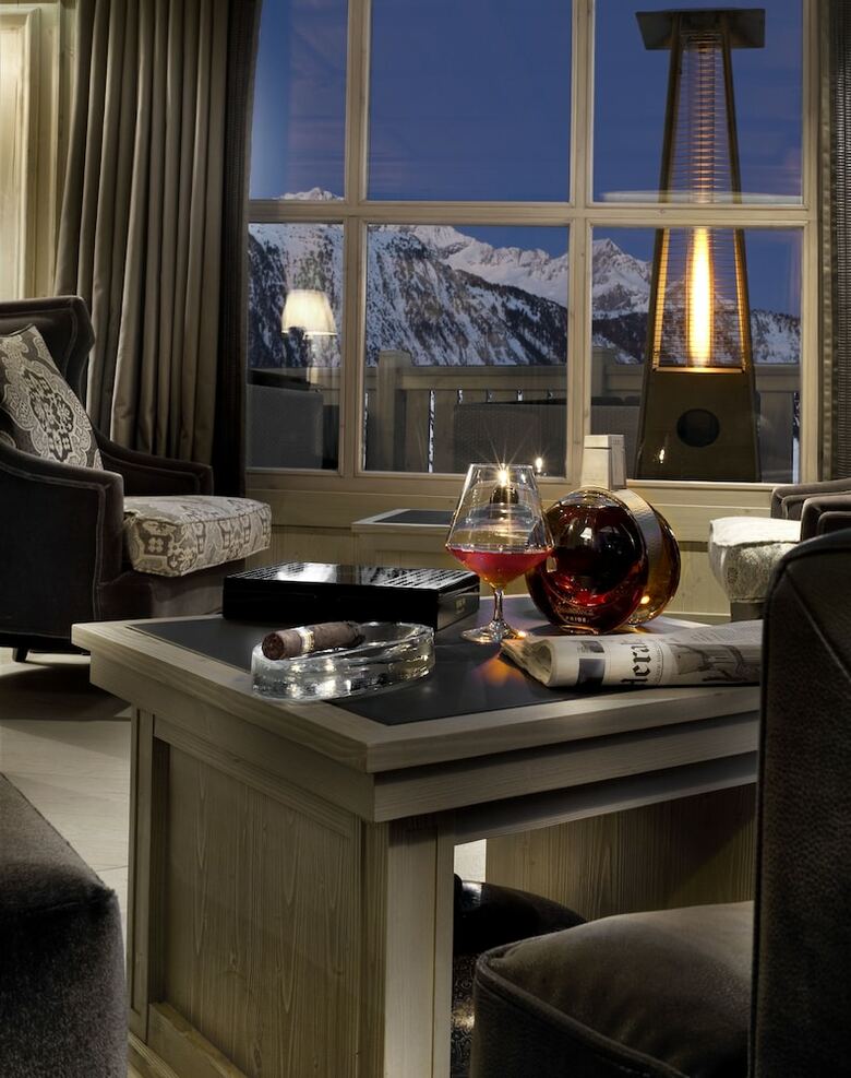 Hotel Le K2 Palace