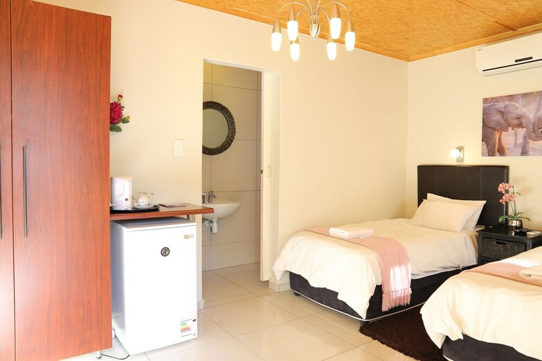 Bed & Breakfast Tilla's Guesthouse