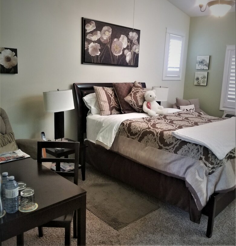 Bed & Breakfast Along River Ridge