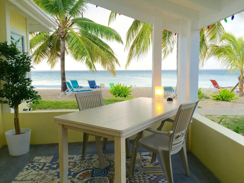 Hotel Cottages By The Sea