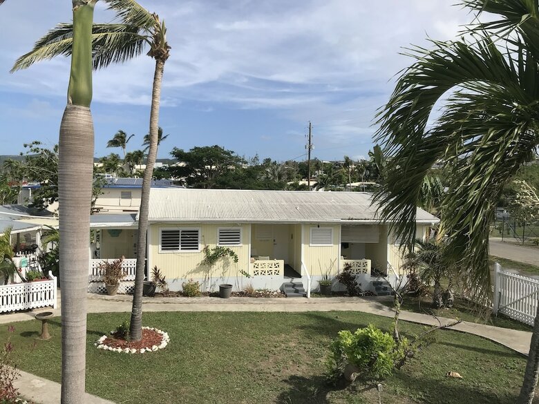 Hotel Cottages By The Sea