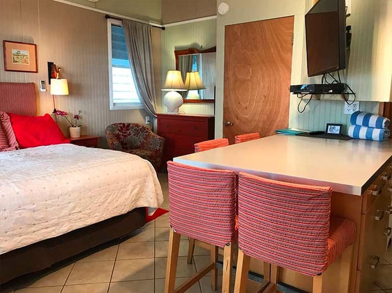 Hotel Cottages By The Sea