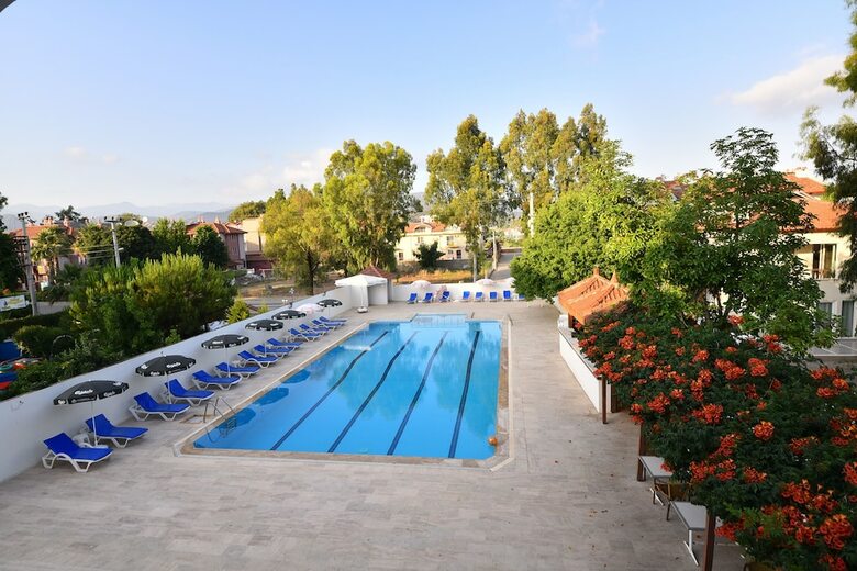 Rosary Beach Hotel