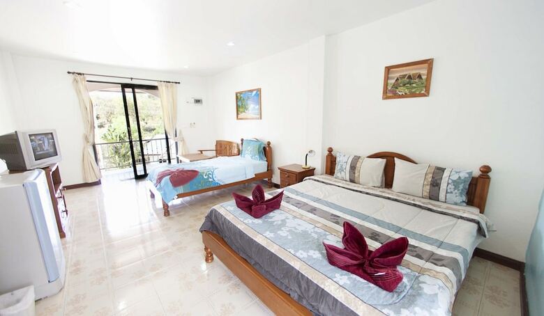 Lotus Friendly Hotel