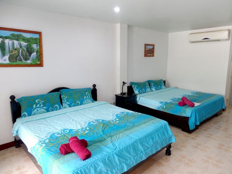Lotus Friendly Hotel