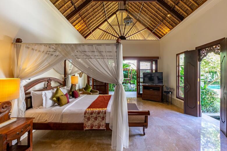 Jimbaran Beach Villas By Nakula