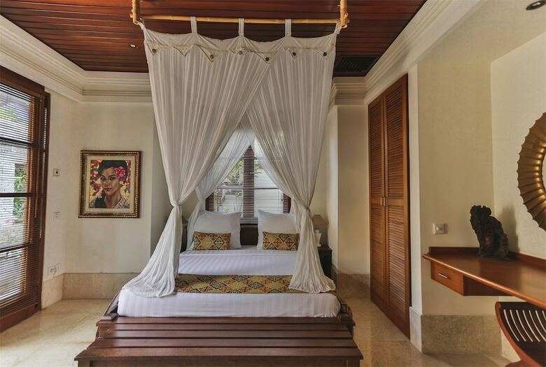 Jimbaran Beach Villas By Nakula