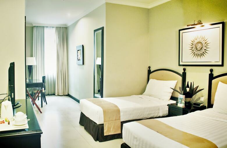 Puri Denpasar Hotel