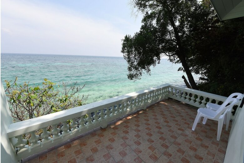 Hostal Rantee View Bungalow