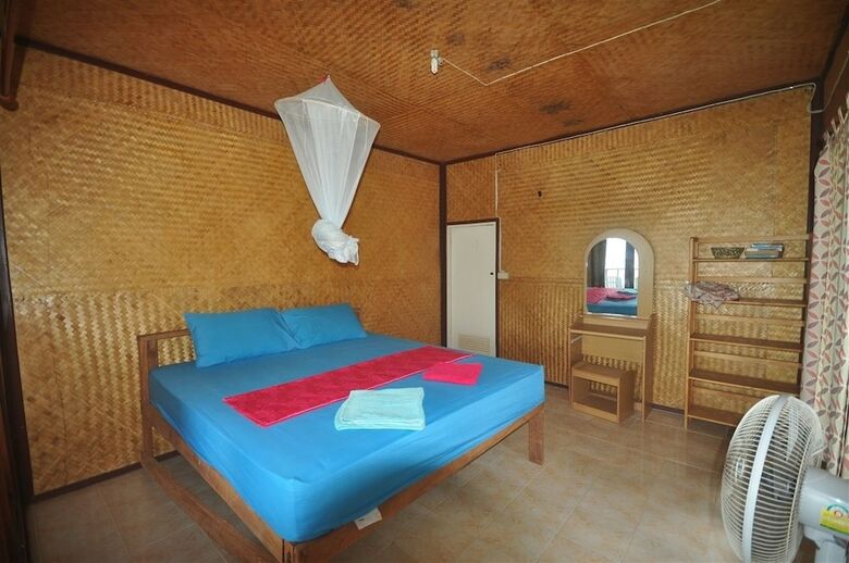 Hostal Rantee View Bungalow