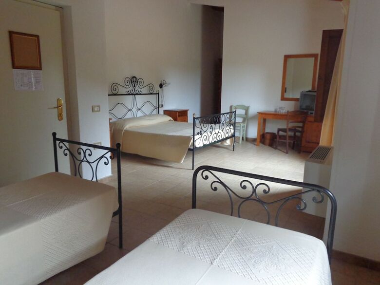 Hotel Su Baione
