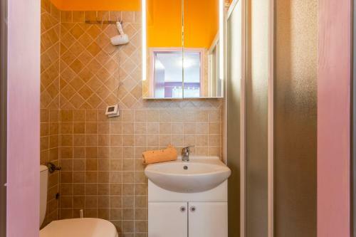 Divna Apartments And Rooms