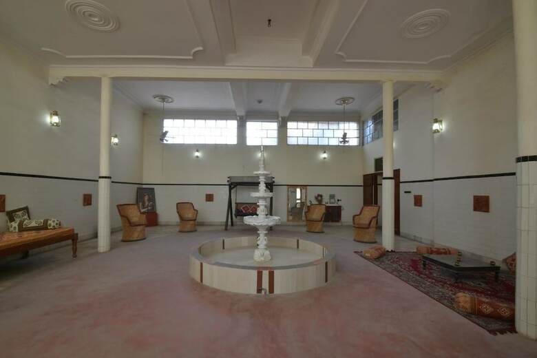Hotel Rawla Mrignayani Palace