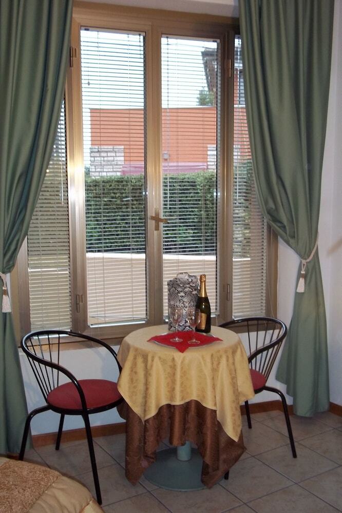 Apartamento Master Camere Ed Appartamenti