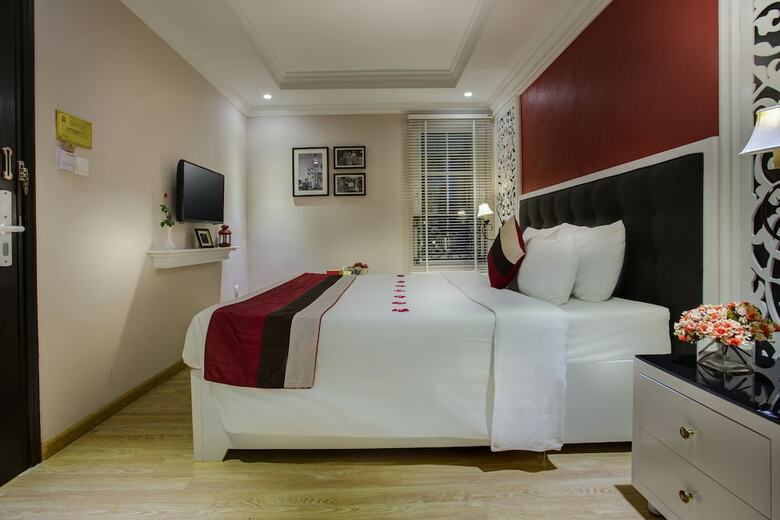 Lavender Central Hotel & Spa