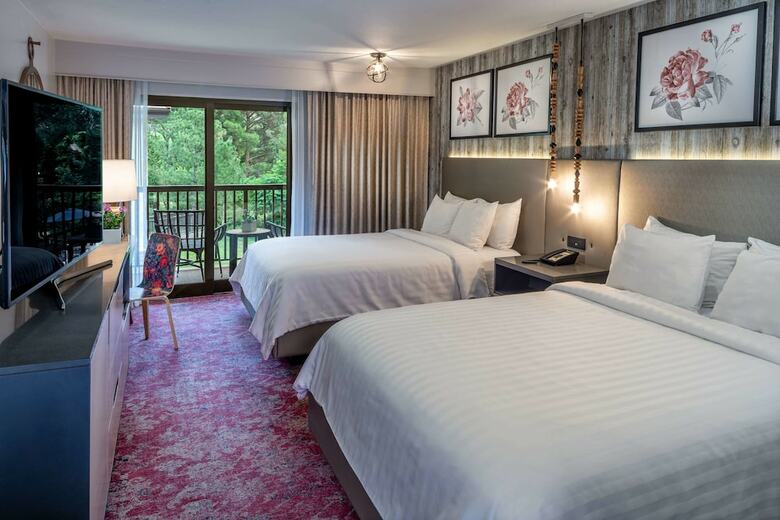 Hotel Cliffrose Springdale, Curio Collection By Hilton