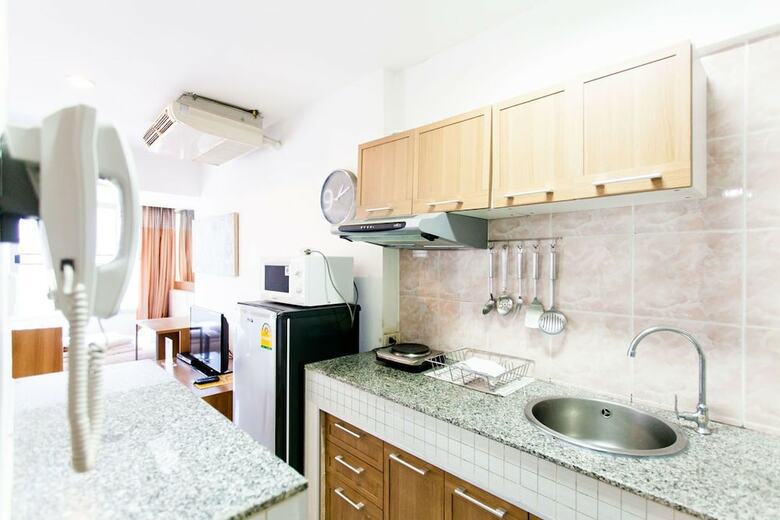 Apartamentos Galare Thong Tower