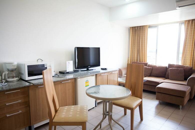 Apartamentos Galare Thong Tower