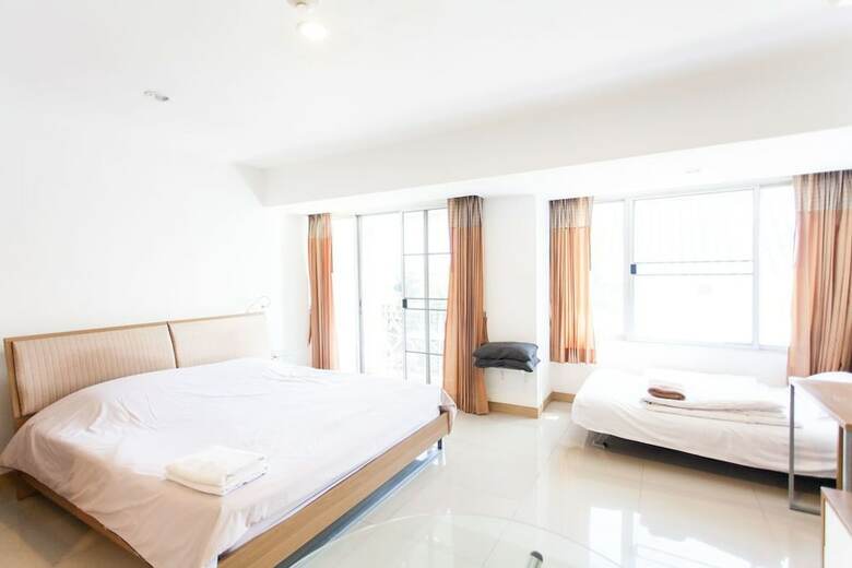 Apartamentos Galare Thong Tower
