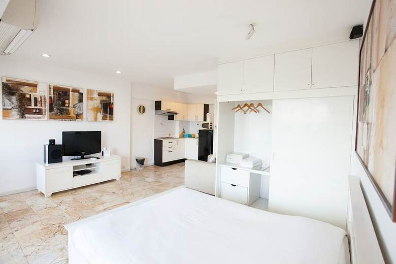 Apartamentos Galare Thong Tower
