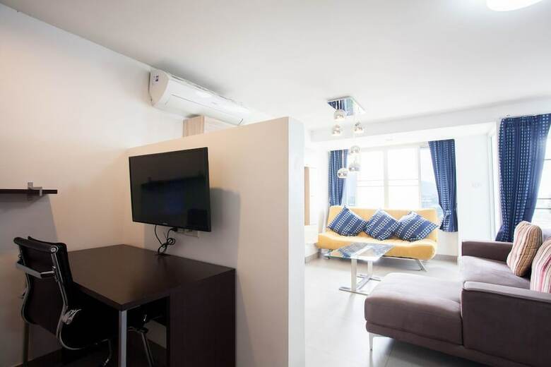 Apartamentos Galare Thong Tower
