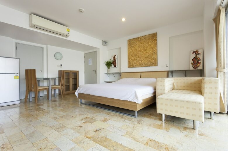 Apartamentos Galare Thong Tower