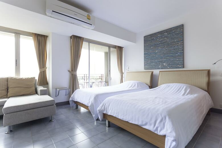 Apartamentos Galare Thong Tower