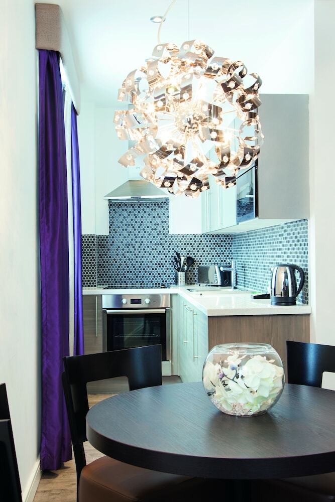 Epic Apart Hotel - Seel Street