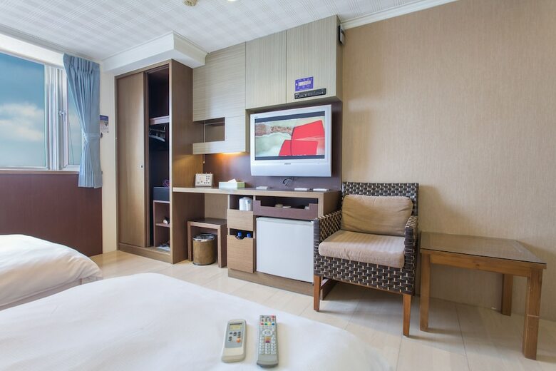 Mf Hotel Penghu