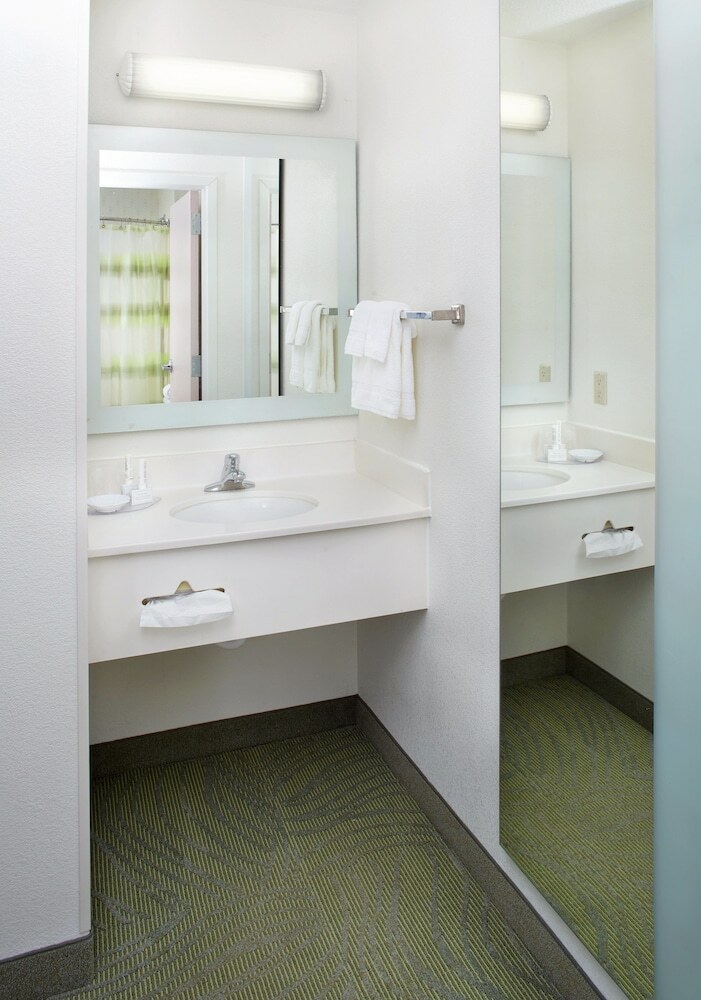 Hotel Summitsuite Pittsburgh Airport