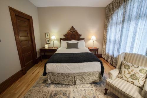 Bed & Breakfast Fairholm Boutique Inns