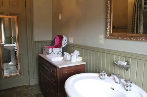Bed & Breakfast Fairholm Boutique Inns