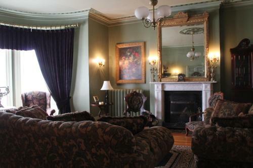 Bed & Breakfast Fairholm Boutique Inns