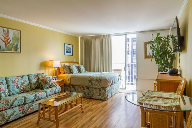 Apartamentos Tropical Studios At Marine Surf Waikiki