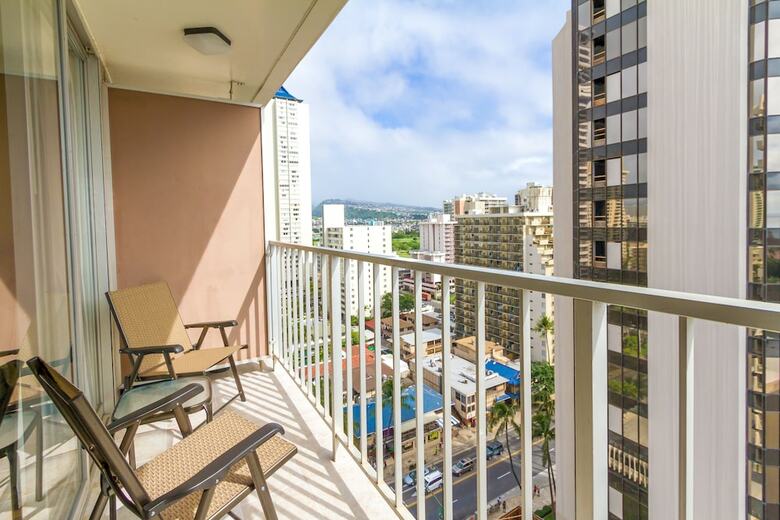 Apartamentos Tropical Studios At Marine Surf Waikiki