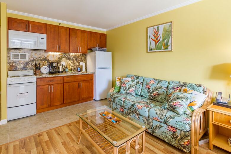 Apartamentos Tropical Studios At Marine Surf Waikiki