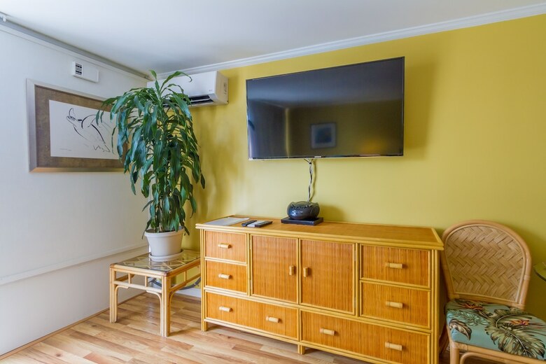 Apartamentos Tropical Studios At Marine Surf Waikiki