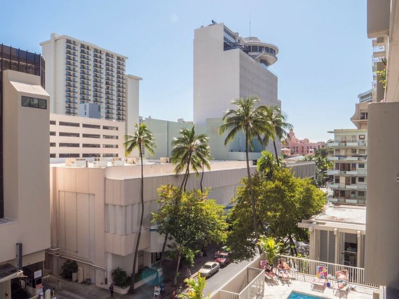 Apartamentos Tropical Studios At Marine Surf Waikiki